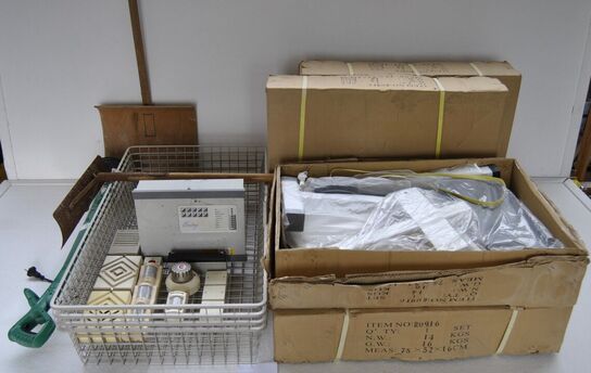 Alt indhold i container (se billeder)