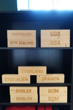 30  stk. træskilte (navne område)