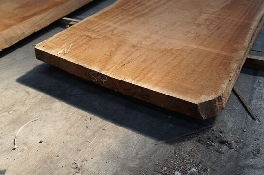 IROKO Planke (AFRIKANSK TEAKTRÆ)