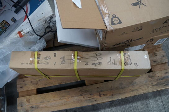 Sikkerhedsudstyr & 2 stk. vaske mv.