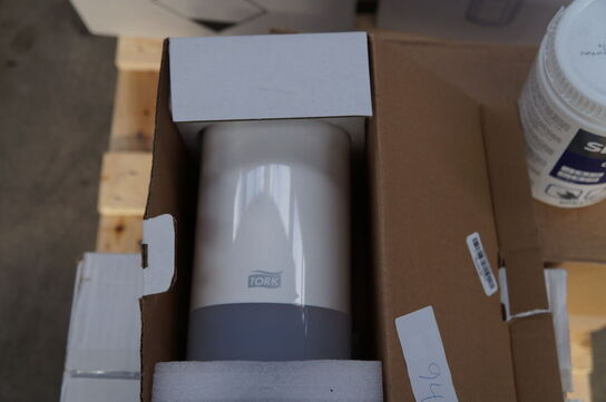 Palle med sæbedispendser + sæbe 