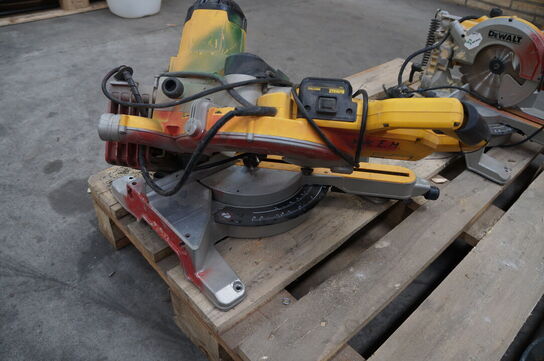 Kap/geringssav DEWALT 