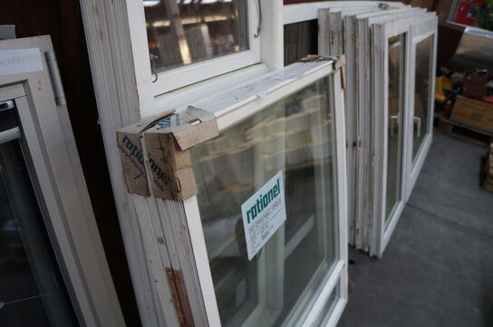 2 stk. Vinduer RATIONEL 