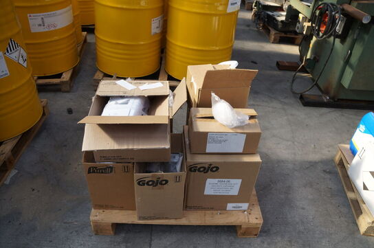 Palle med sæbedispendser + sæbe 