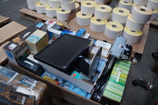 Palle med diverse elektronik 