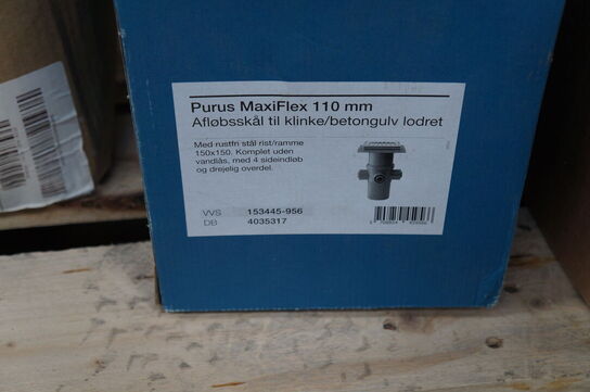 Palle med diverse slanger, pvcrør & græstrimmer BOSCH