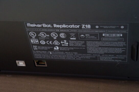 3D Printer MAKERBOT REPLICATOR Z18 