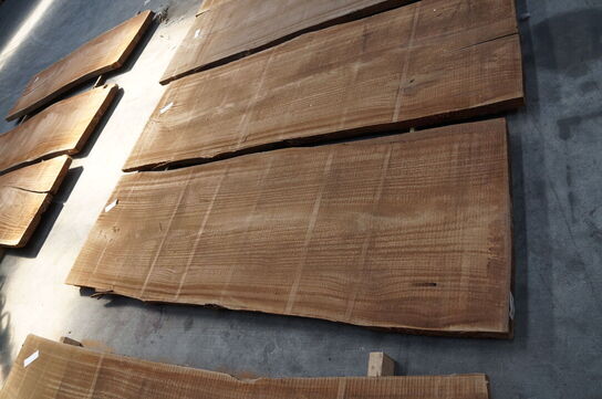 IROKO Planke (AFRIKANSK TEAKTRÆ)