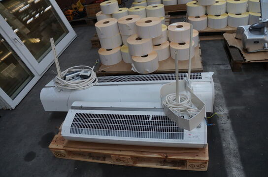 2 stk. Varmeblæsere FRICO AD 210 E06