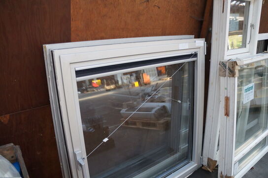 2 stk. Vinduer i alu 