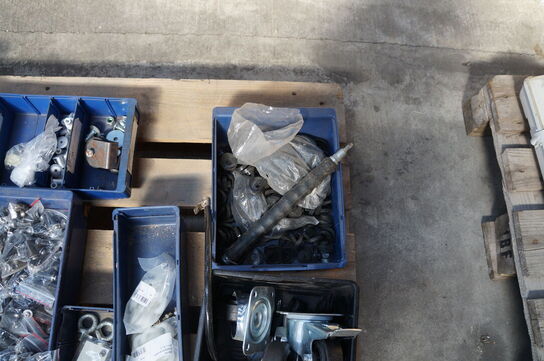 Palle med diverse hjul, beslag mv. 