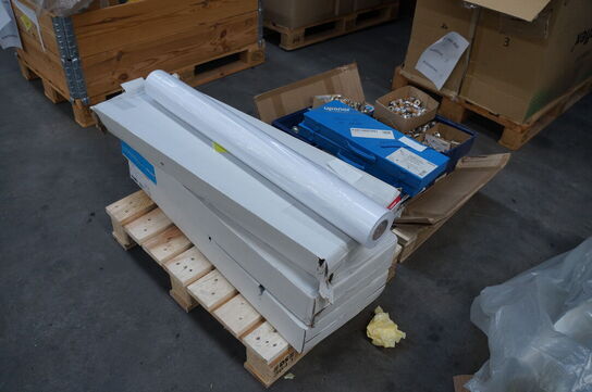 3 kasser papirruller 