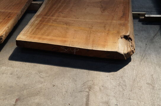 IROKO Planke (AFRIKANSK TEAKTRÆ)