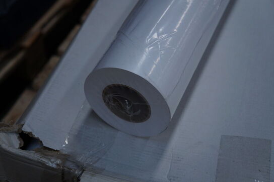 3 kasser papirruller 