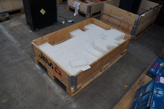 Palle med plastelementer 