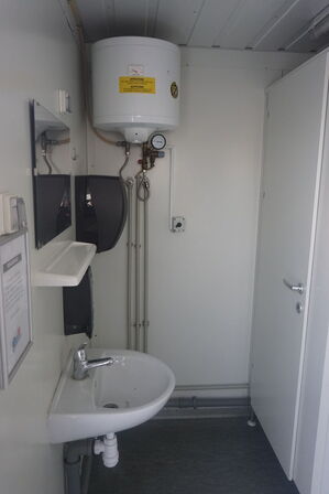 20 fods toilet container