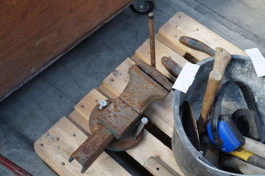 Palle med blandet værktøj 