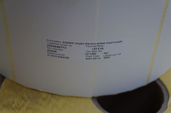 Palle med diverse labelpapir 