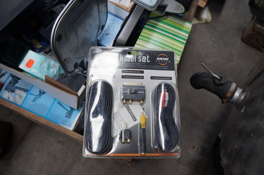 Palle med diverse elektronik 