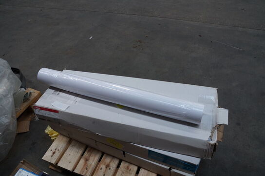 3 kasser papirruller 