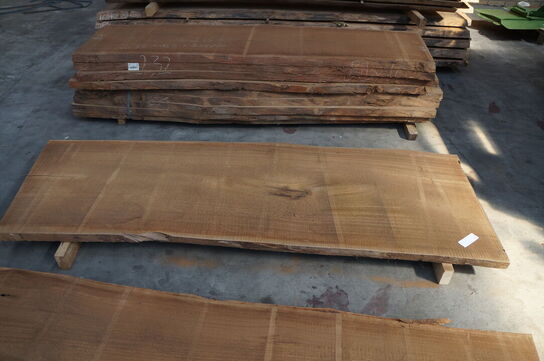 IROKO Planke (AFRIKANSK TEAKTRÆ)