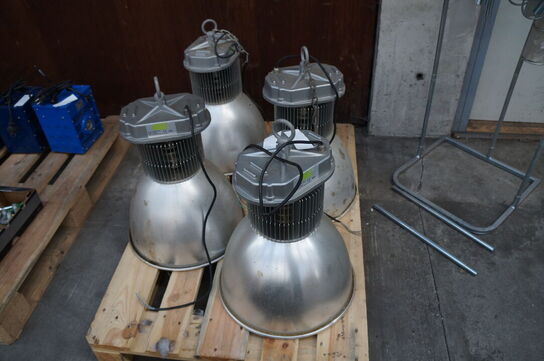 4 stk. Industri lamper