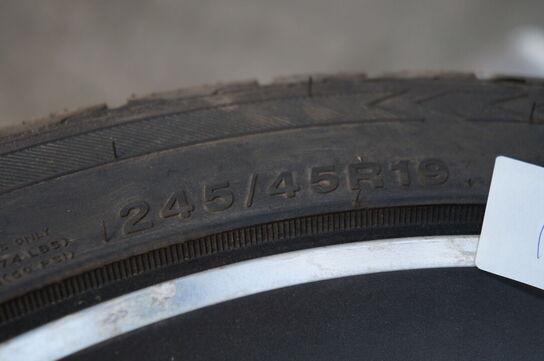 4 stk. Dæk med fælge 