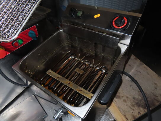 Frituresteger RM GASTRO FE10T