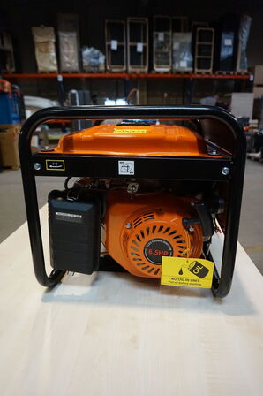 ComaX Pro Benzin generator WIN6800CE 