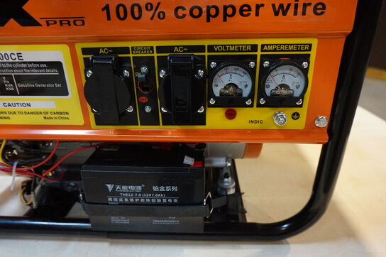 ComaX Pro Benzin generator WIN6800CE 