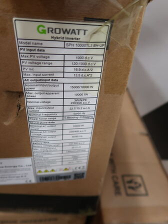 Inverter GROWATT SPH 8000TL3 BH-UP