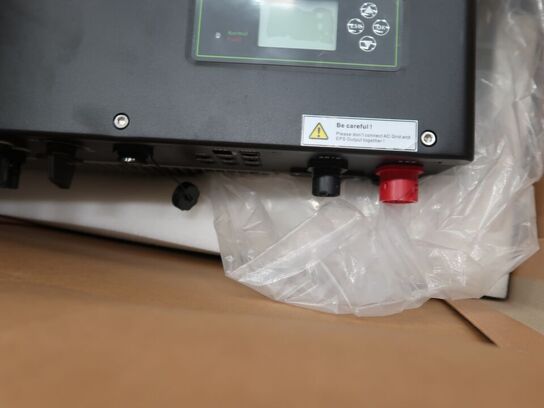 Inverter GROWATT SPH 8000TL3 BH-UP