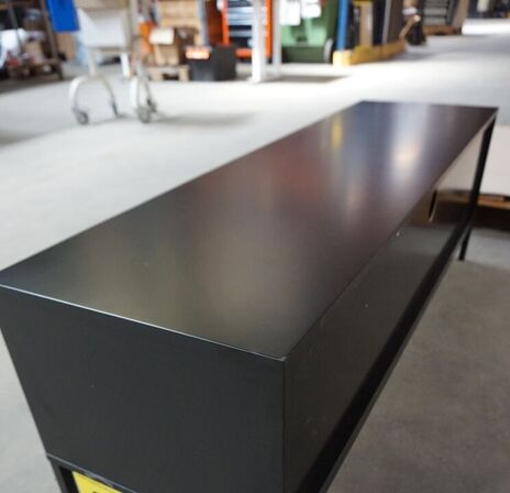 Seaford tv-bord Sort/vild eg B.140 x H.45 x D.40 cm 