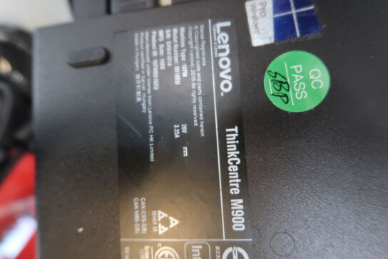 Computerskærm LENOVO, tastatur, håndscanner, computer LENOVO