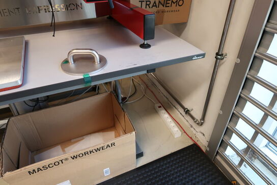 El. hæve/sænke skrivebord uden indhold