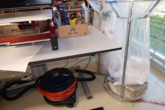 El. hæve/sænke skrivebord uden indhold