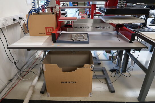 El. hæve/sænke skrivebord uden indhold