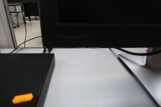 Computerskærm HP, tastatur, håndscanner, computer LENOVO