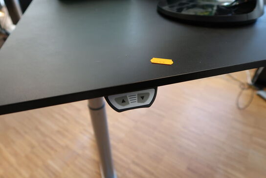 El. hæve/sænke skrivebord uden indhold