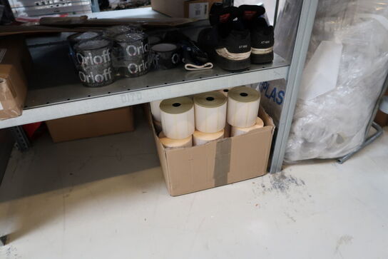 Pakkebord uden indhold, pakkeemballage medfølger