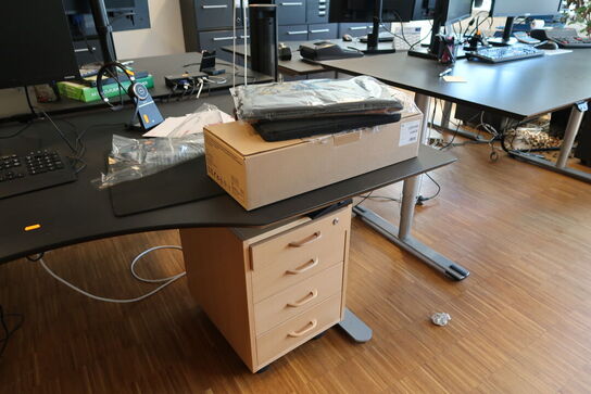 El. hæve/sænke skrivebord uden indhold samt skuffemodul