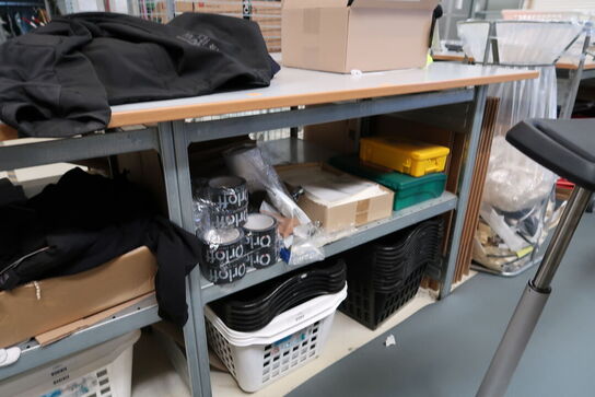 Pakkebord uden indhold, pakkeemballage medfølger