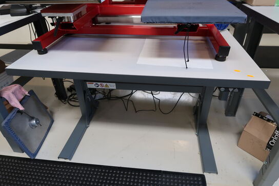 El. hæve/sænke skrivebord uden indhold