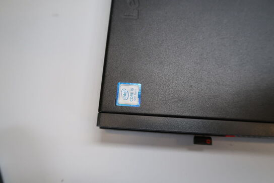 Computerskærm HP, tastatur, håndscanner, computer LENOVO