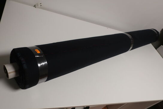 Ca. 30 m stof