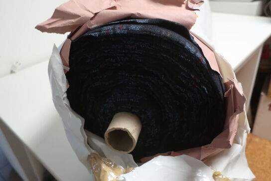 Ca. 50 m stof