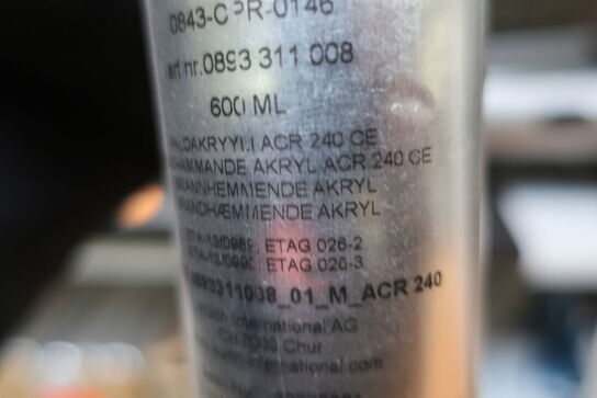 37 stk. brandhæmmende akryl 600 ml " se dato"