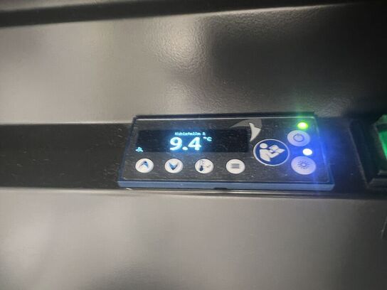 Bardisk m. køleanlæg 80x104x340cm, FELLOW vandkoger m.v.