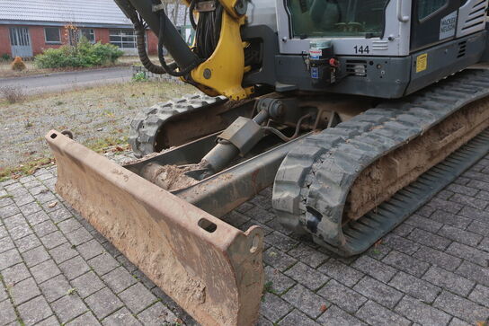 9T Gravemaskine WACKER NEUSON ET90 årg. 2021 m. ENGCON tiltarm