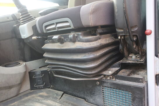 9T Gravemaskine WACKER NEUSON ET90 årg. 2021 m. ENGCON tiltarm